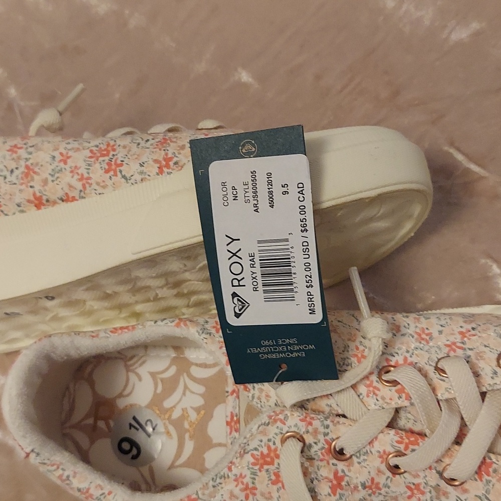 Summer sneakers - Picture 3 of 5